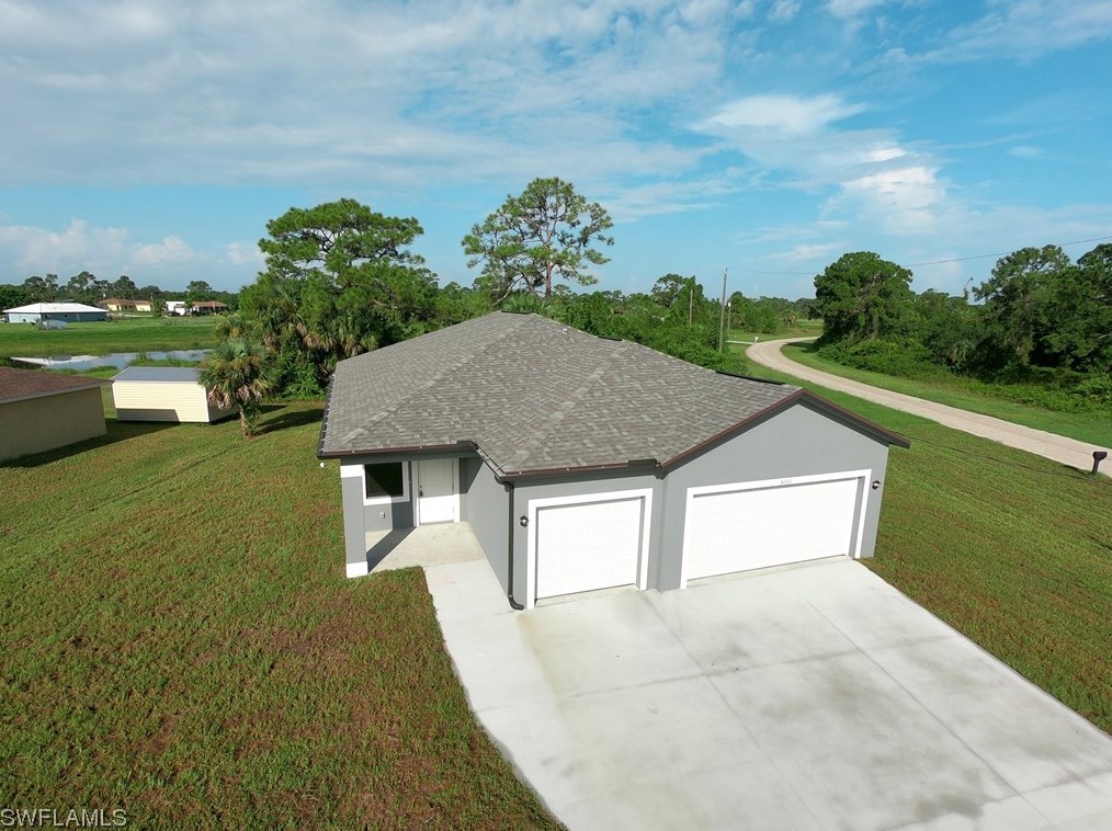 8002 Marsh Cir, Labelle, FL 33935