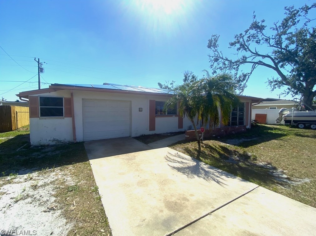 1927 Longfellow Dr, Fort Myers, FL 33903-6443