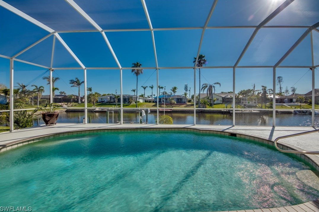 3211 Se 6th Ave, Cape Coral, FL 33904