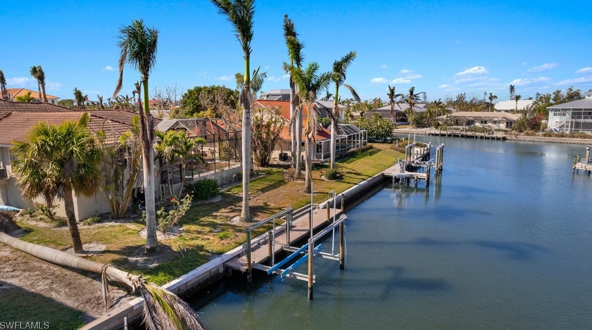 913 Kings Crown Dr, Sanibel, FL 33957