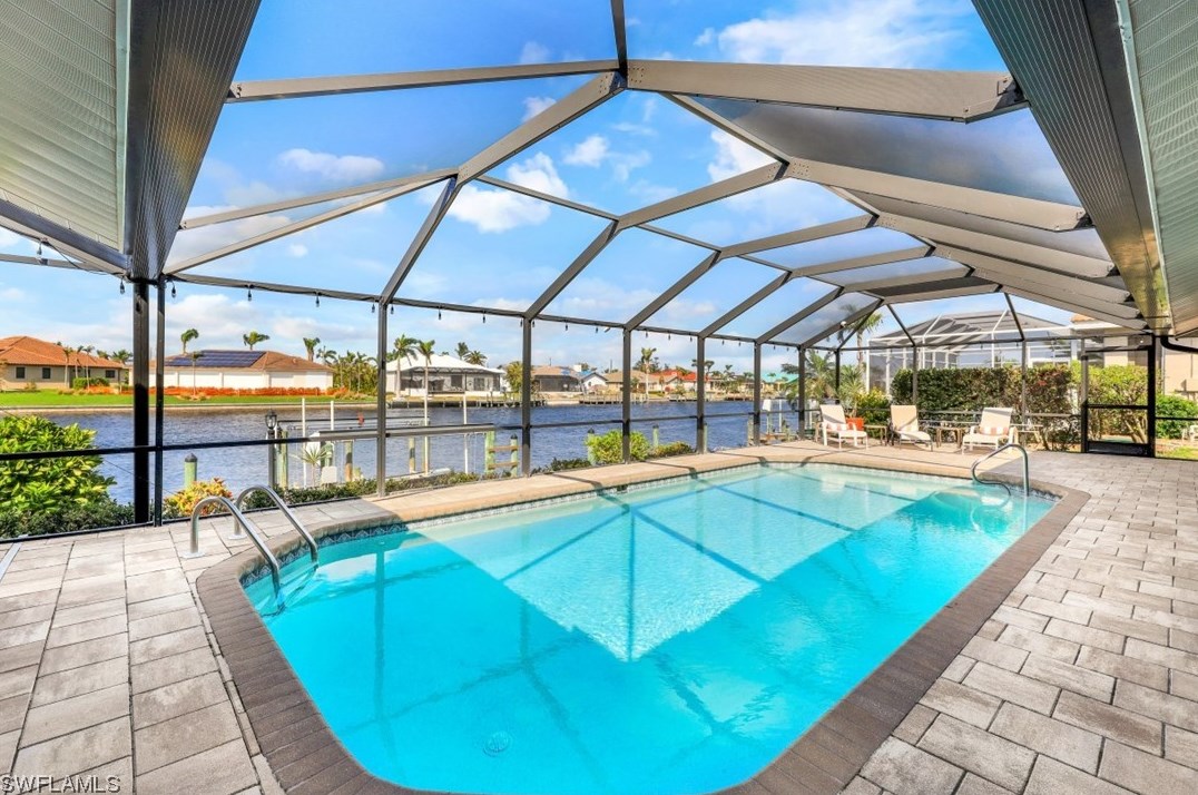 2525 Sw 52nd St, Cape Coral, FL 33914