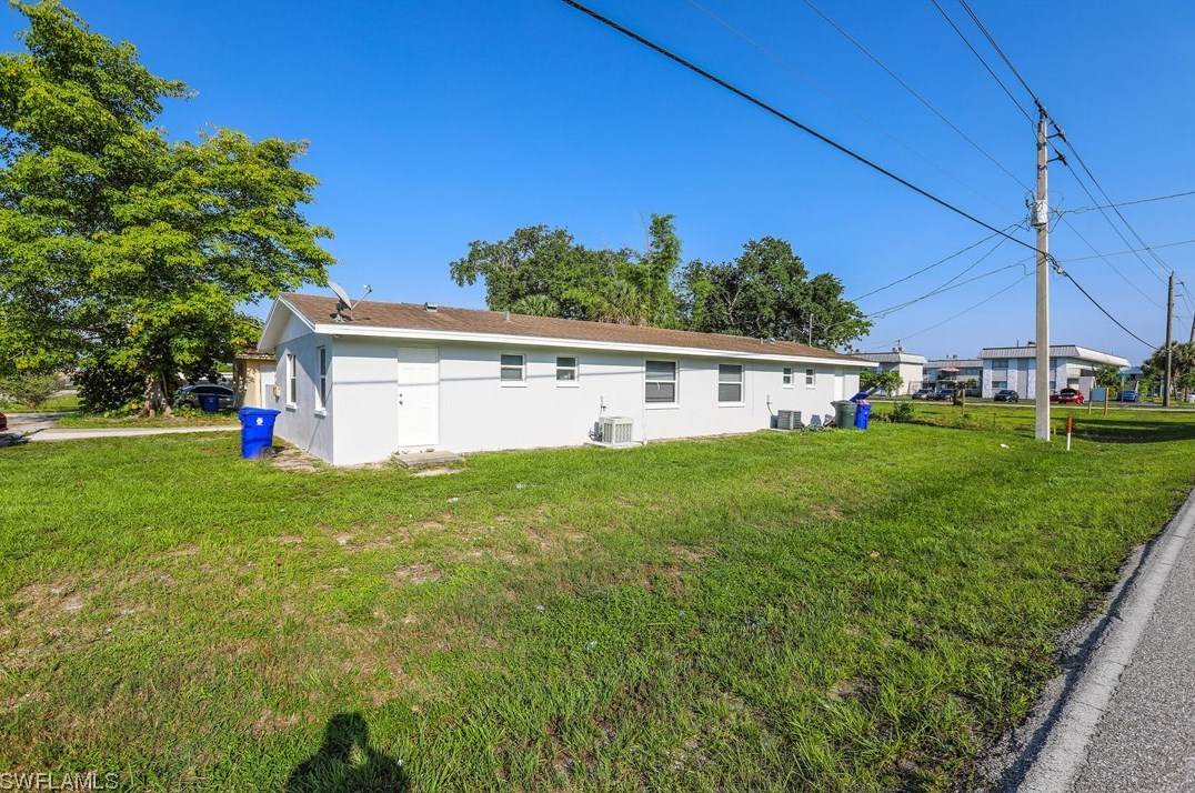 2402-2406 Linhart Ave, Fort Myers, FL 33901