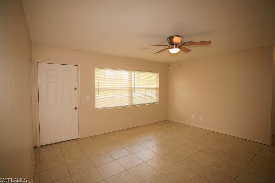 13419 5th St, Fort Myers, FL 33905
