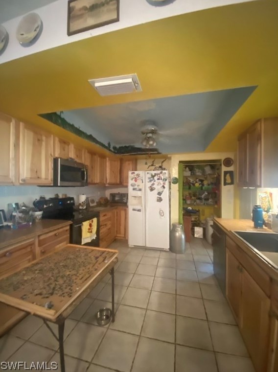 3244 Lexington St, Sarasota, FL 34231-7210
