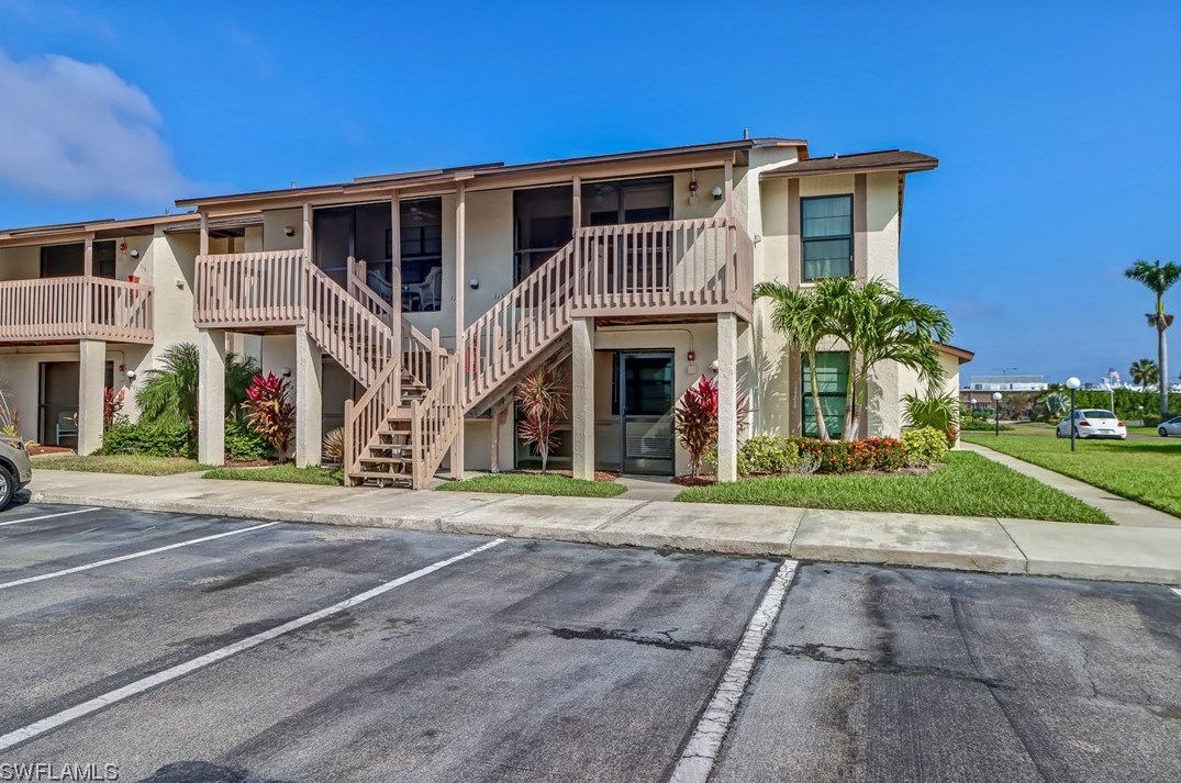 13126 Feather Sound Dr, Fort Myers, FL 33919-7988