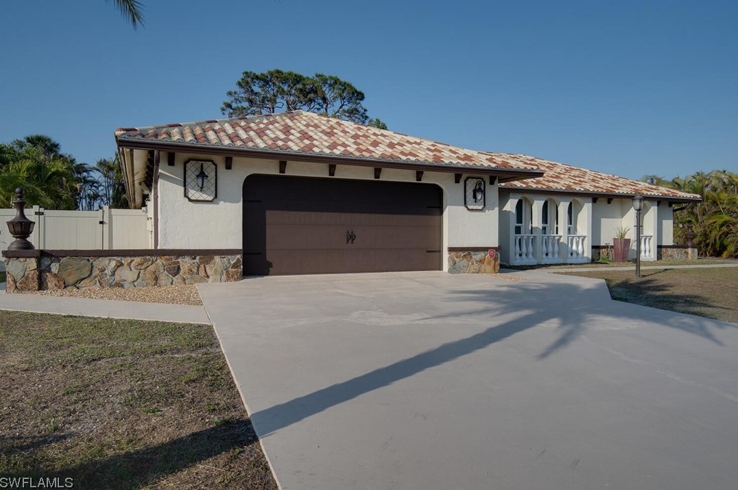 13750 Mcgregor Blvd, Fort Myers, FL 33919-6146