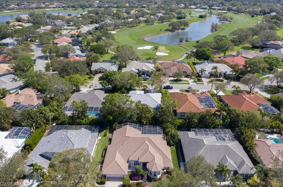 225 Silverado Dr, Naples, FL 34119