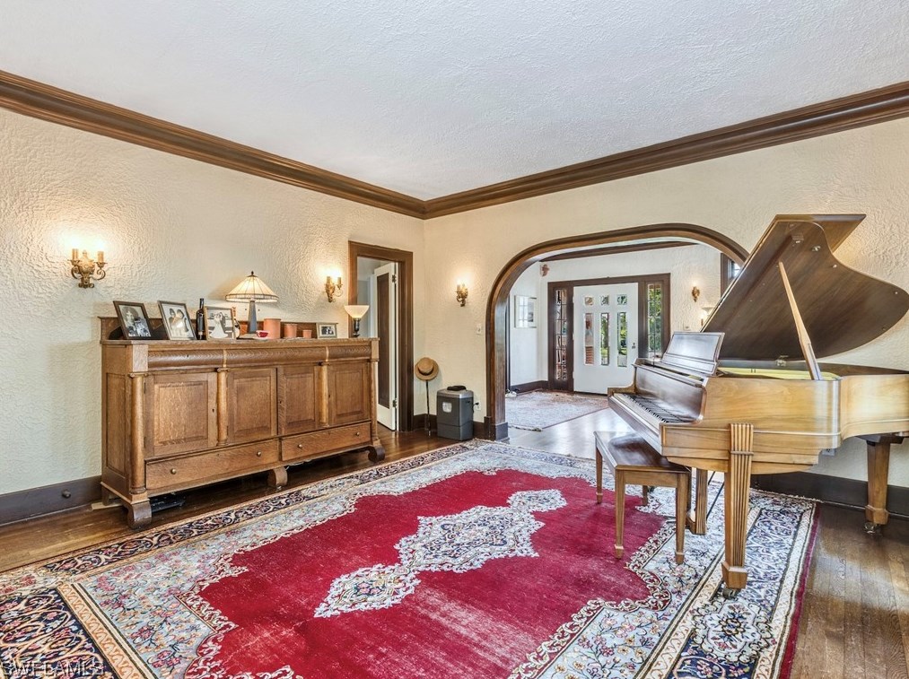 1249 Osceola Dr, Fort Myers FL exterior