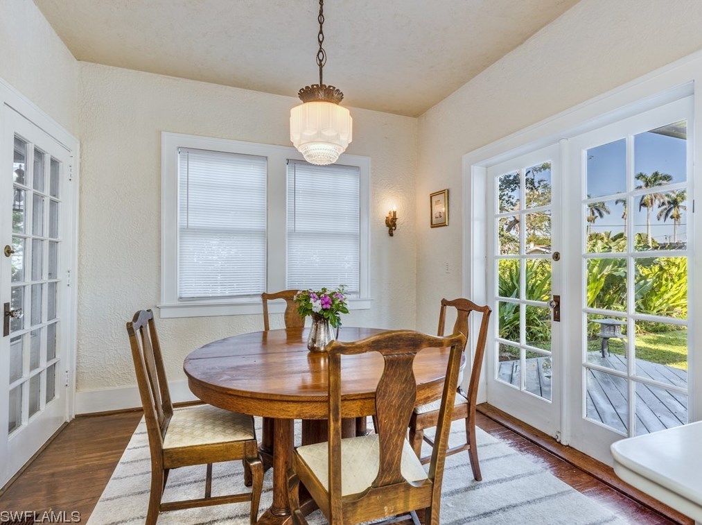 1249 Osceola Dr, Fort Myers FL exterior