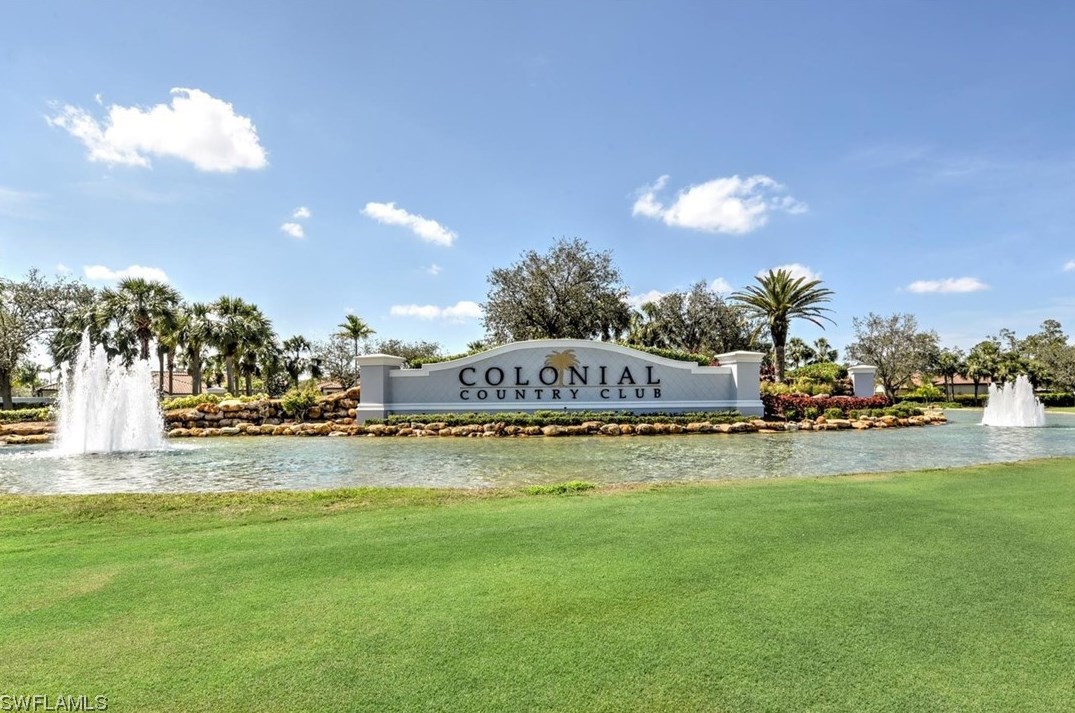 9639 Hemingway Ln, Fort Myers, FL 33913-6761
