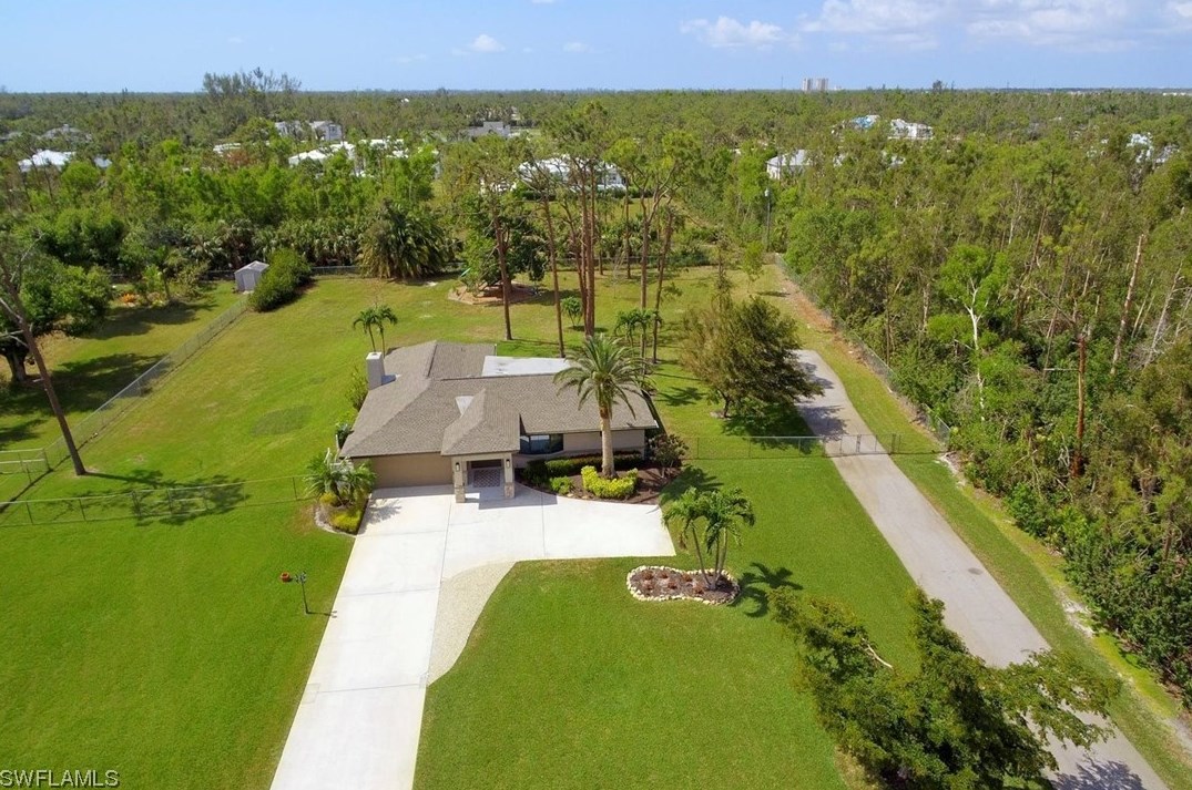 15396 Briar Ridge Cir, Fort Myers, FL 33912-2316