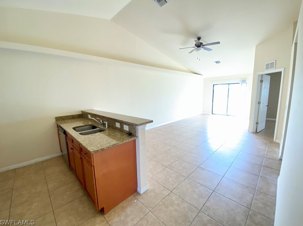 134 Se 12th St, Cape Coral, FL 33990