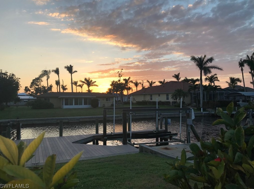 5230 Skylark Ct, Cape Coral, FL 33904-5842
