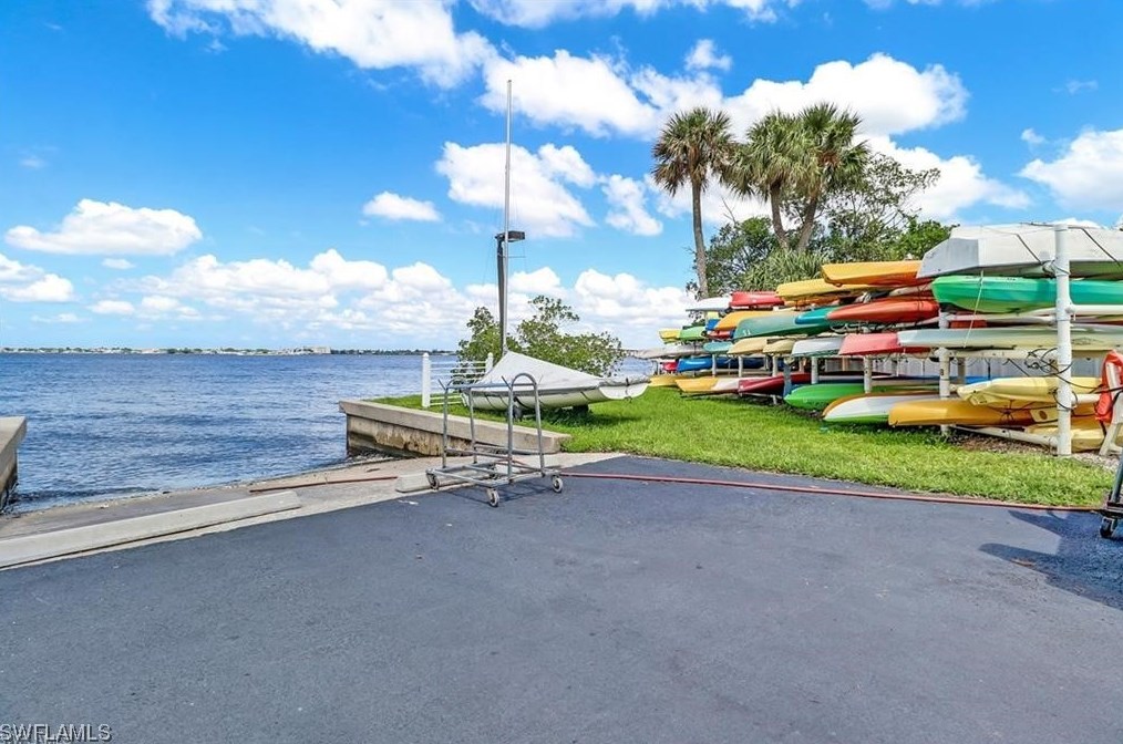 4575 Trawler Ct, Fort Myers, FL 33919-8211