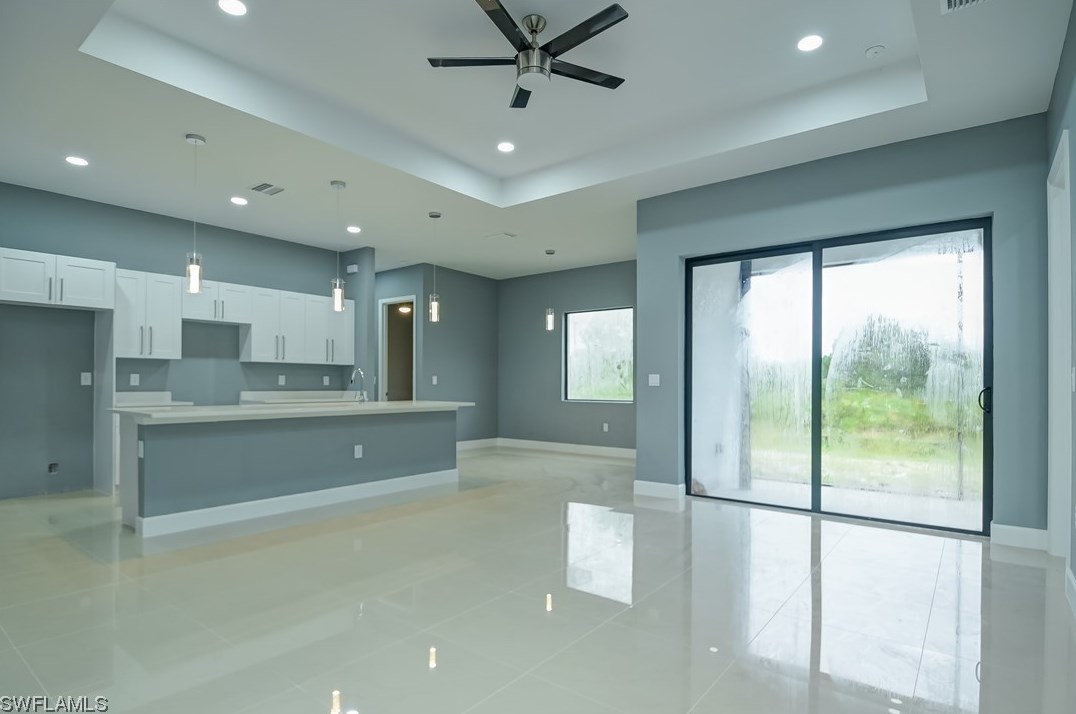 346 Diplomat Pkwy, Cape Coral, FL 33909-5221