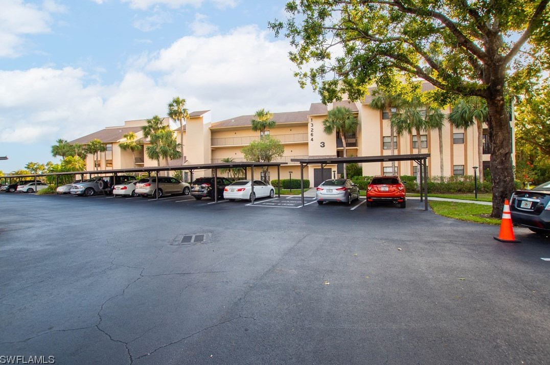 13264 White Marsh Ln #23, Fort Myers, FL 33912