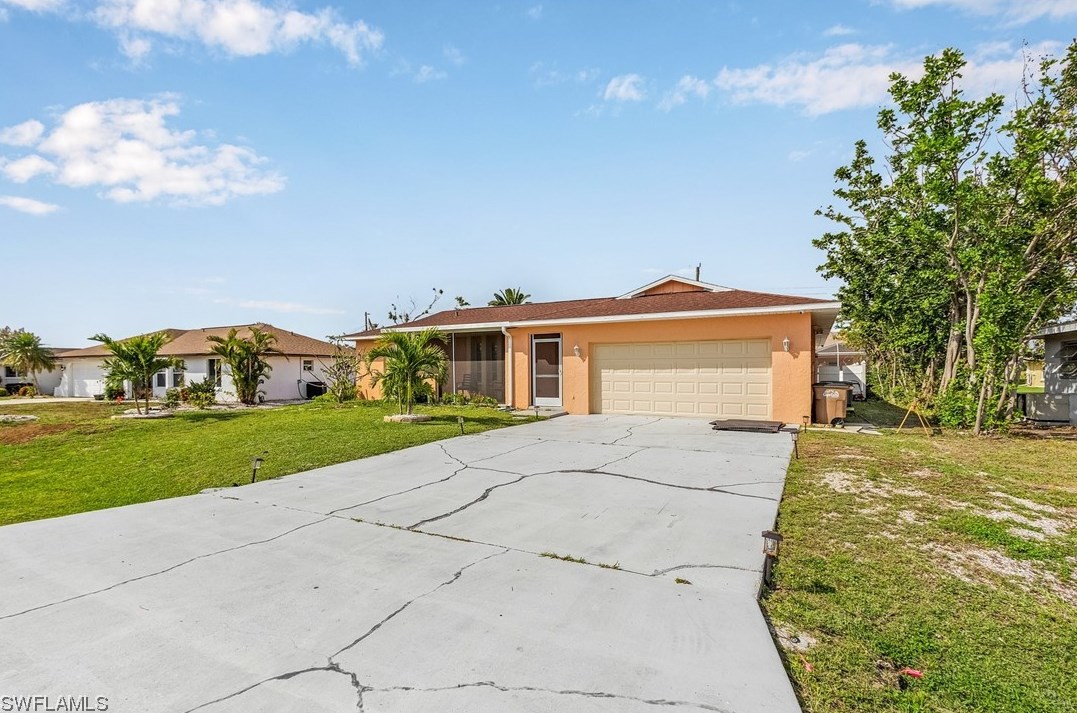 215 Se 46th St, Cape Coral, FL 33904