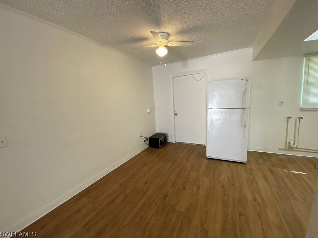 3217 Jeffcott St, Fort Myers FL  33916-5709 exterior