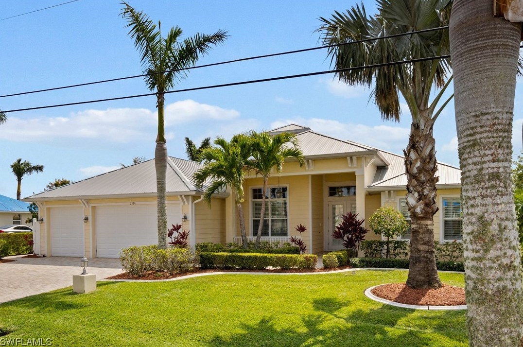 2134 44th Ter, Cape Coral, FL 33914-6102