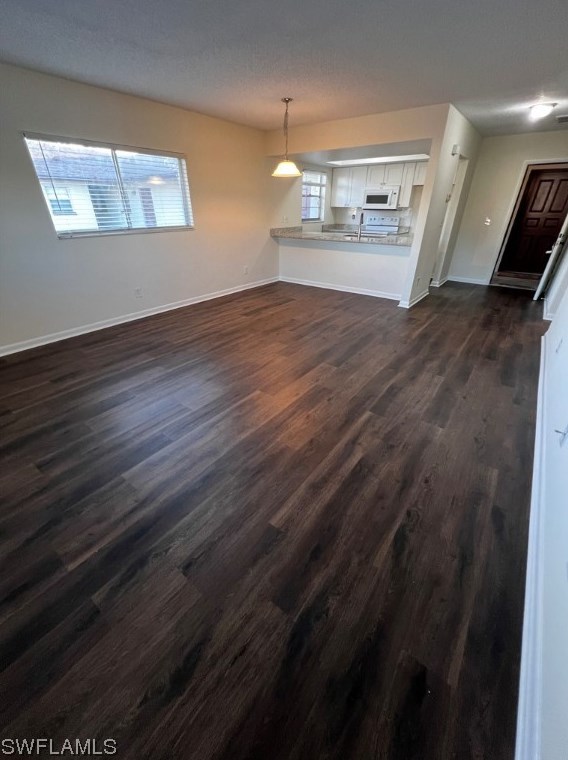 630 Se 13th Pl #12, Cape Coral, FL 33990