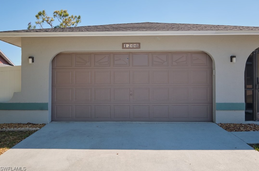 1206 Van Loon Ter, Cape Coral, FL 33990-1718