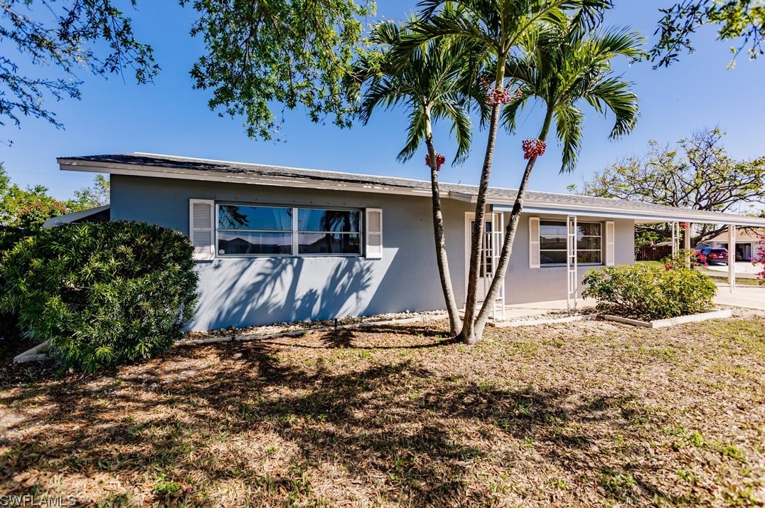 1501 Huntdale St E, Lehigh Acres, FL 33936