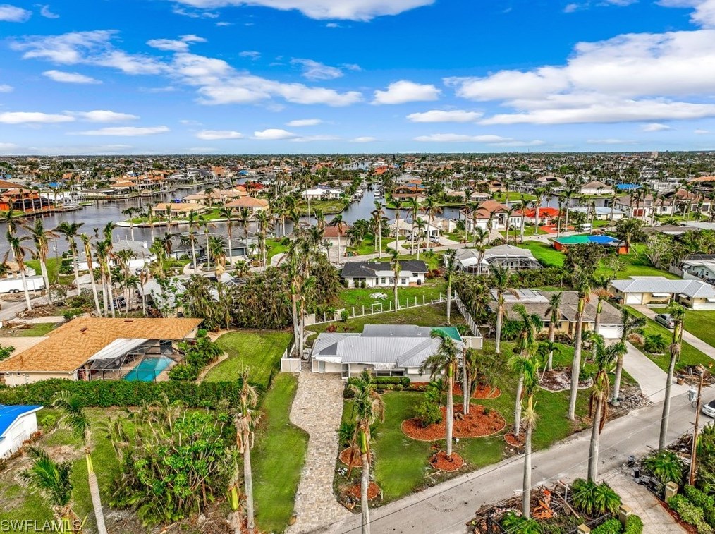 229 Bayshore Dr, Cape Coral, FL 33904-5810