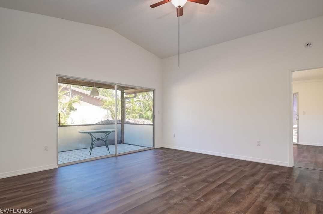 6471 Royal Woods Dr, Fort Myers, FL 33908-6194