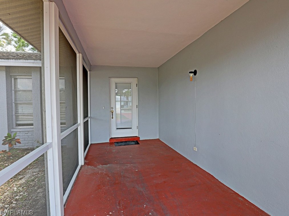 12419 River Rd, Fort Myers, FL 33905