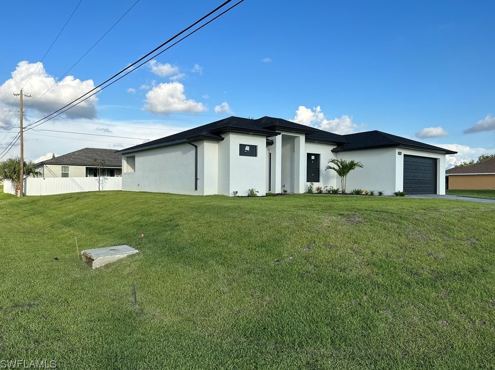 2105 Ne 7th Ave, Cape Coral, FL 33909
