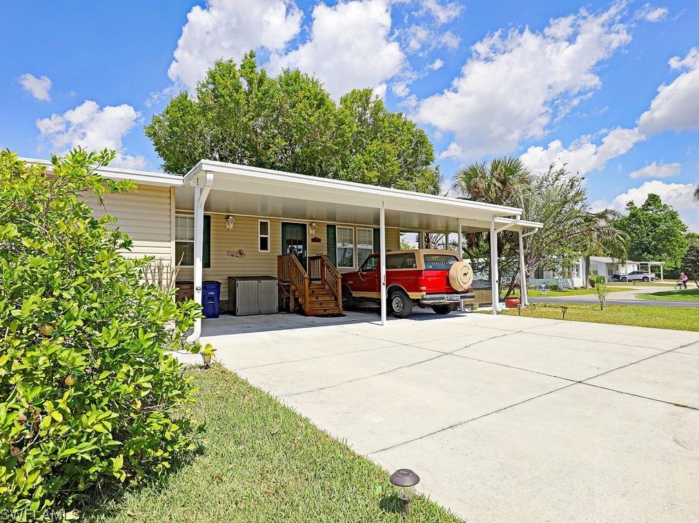 5410 Country Dale Ct, Fort Myers, FL 33905