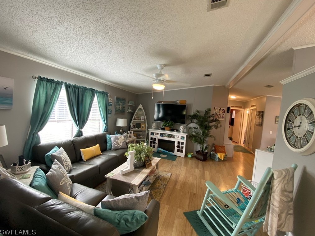 14513 Nathan Hale Ln, Fort Myers FL  33917-9041 exterior