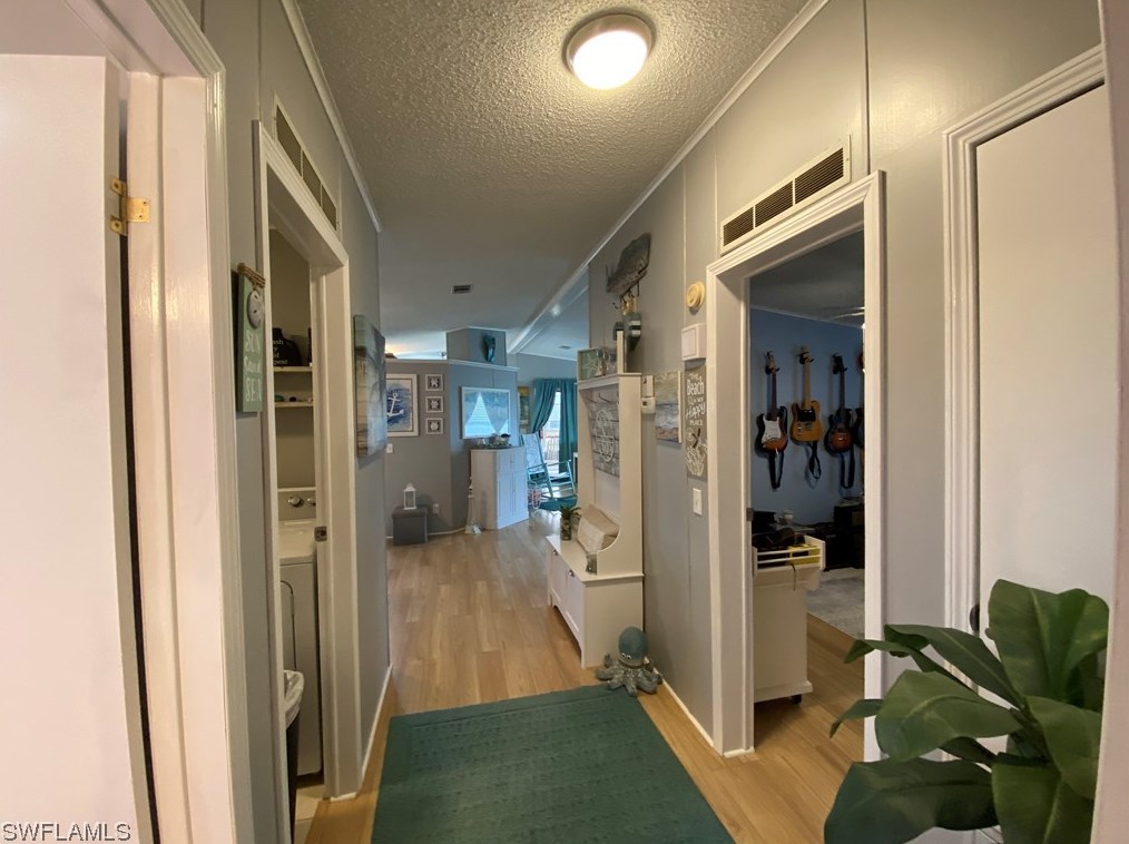 14513 Nathan Hale Ln, Fort Myers FL  33917-9041 exterior