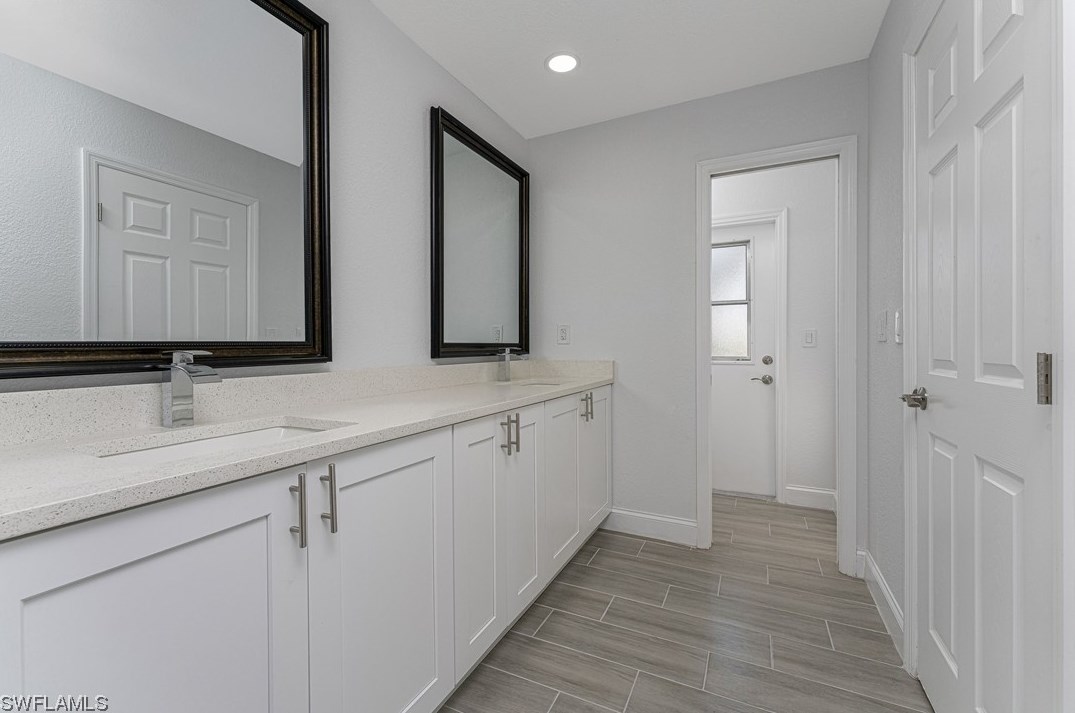 213 Mocha Ct, Punta Gorda FL  33983-5346 exterior