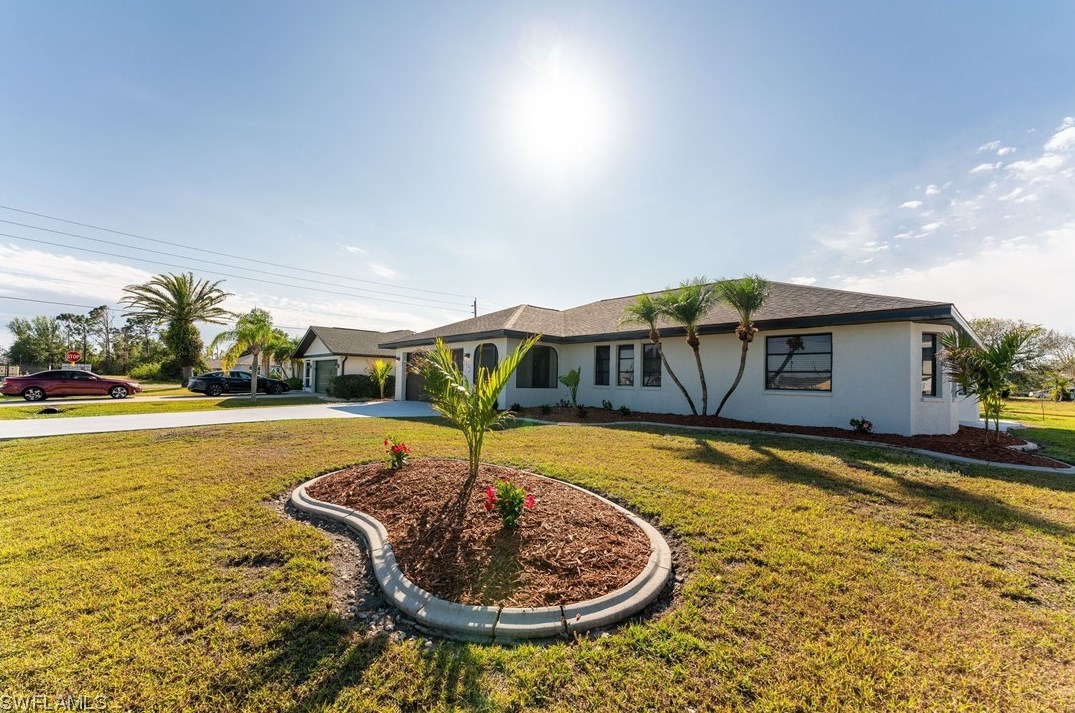 213 Mocha Ct, Punta Gorda, FL 33983-5346