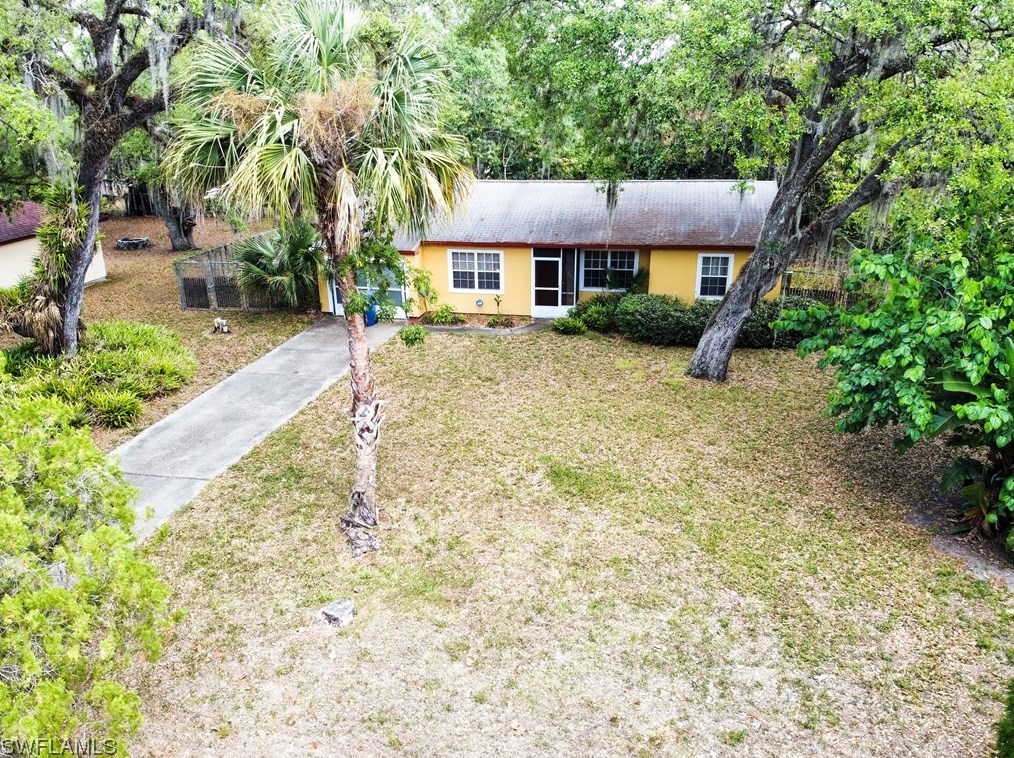 4012 Albany Rd, Labelle, FL 33935-5517