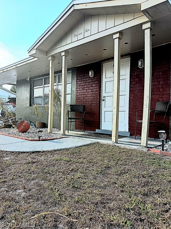 1110 Gifford Ave S, Lehigh Acres, FL 33936