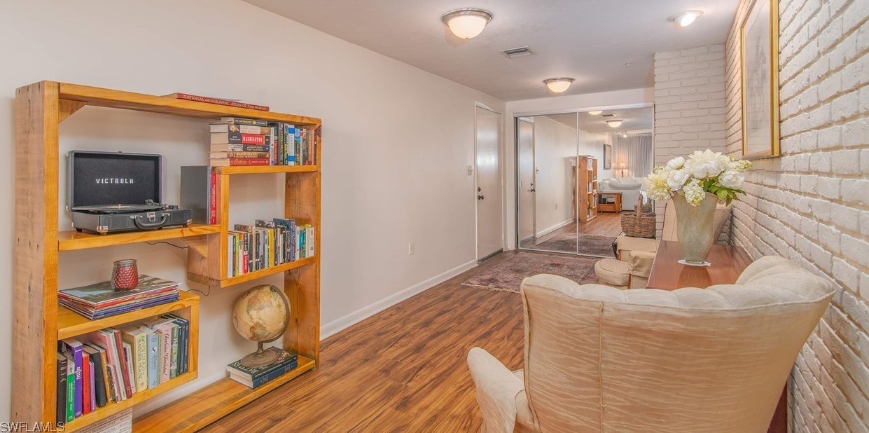 1900 Virginia Ave #101, Fort Myers, FL 33901
