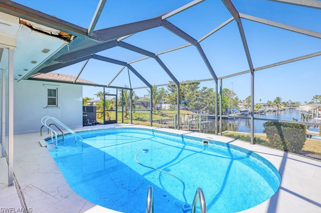 1741 29th Ln, Cape Coral, FL 33904-4063