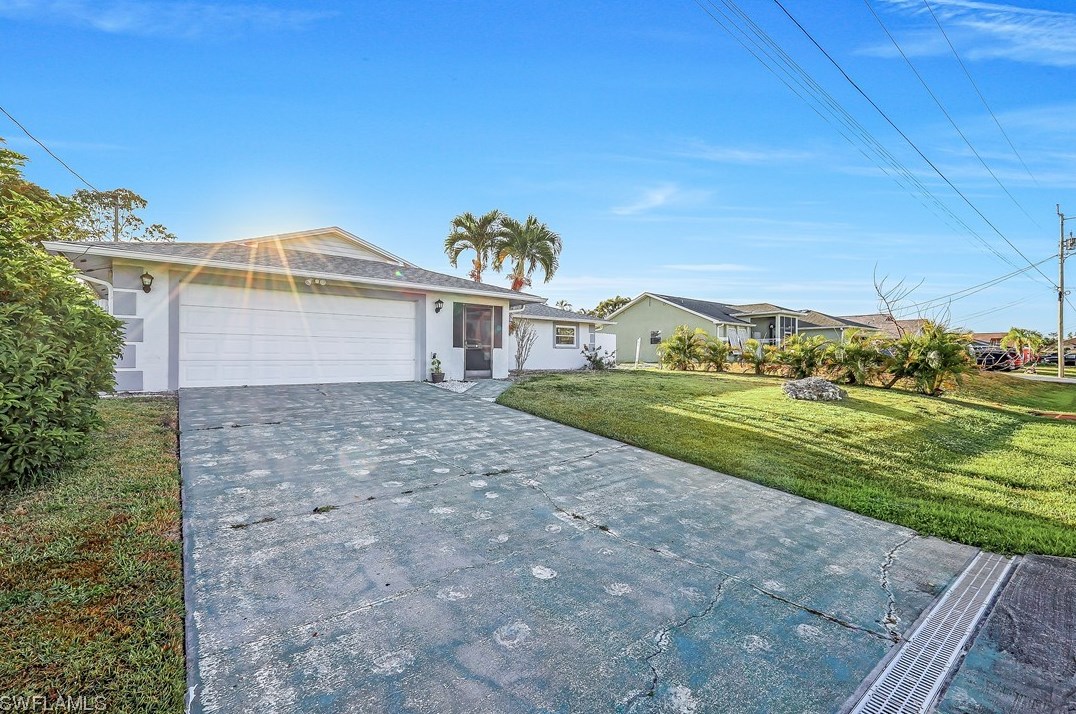 515 17th Ave, Cape Coral FL  33990-1610 exterior