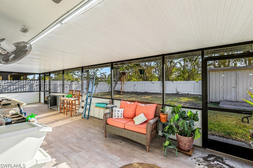 515 17th Ave, Cape Coral FL  33990-1610 exterior