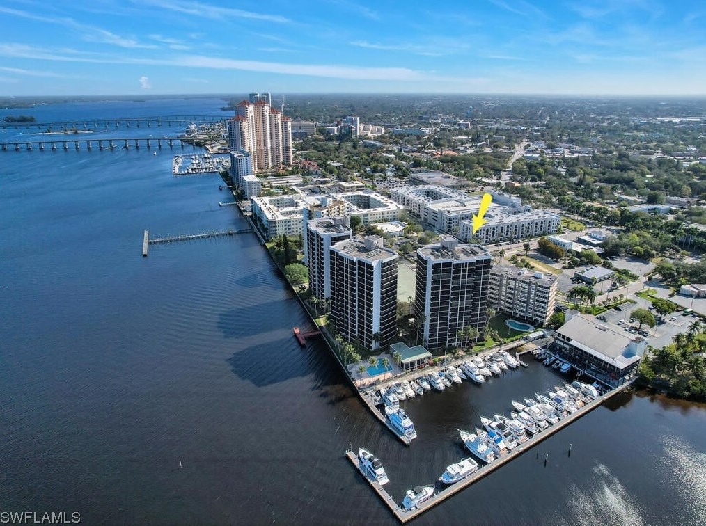 1920 Virginia Ave, Fort Myers, FL 33901-3302