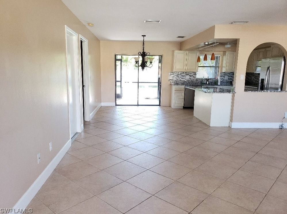 2130 Sw 50th Ln, Cape Coral, FL 33914