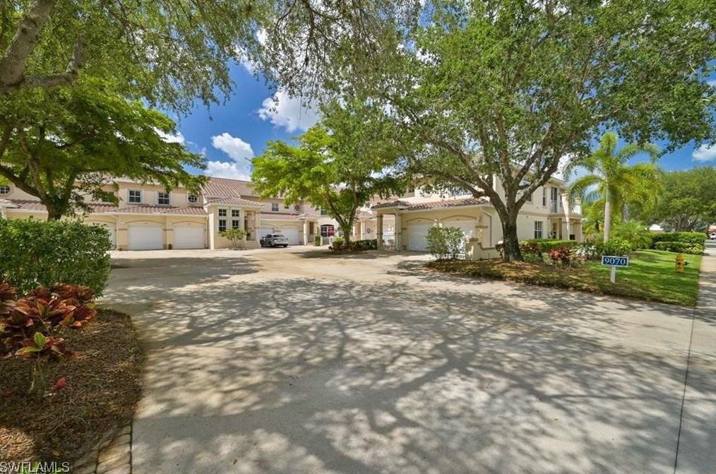 9070 Palmas Grandes Blvd #107, Bonita Springs, FL 34135
