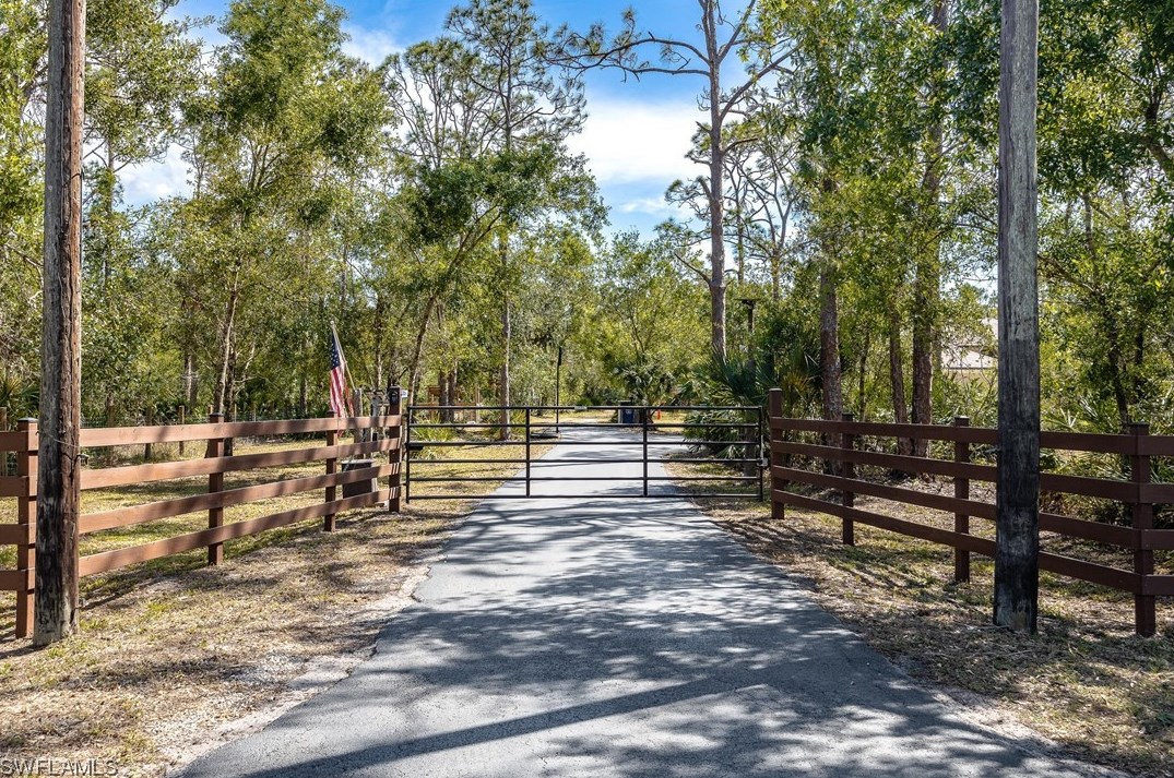 10350 Deal Rd, Fort Myers, FL 33917-5232