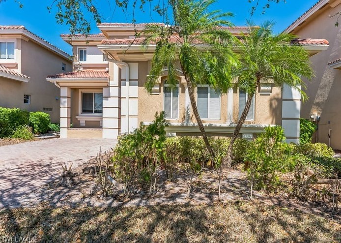 8334 Sumner Ave, Fort Myers, FL 33908-3814