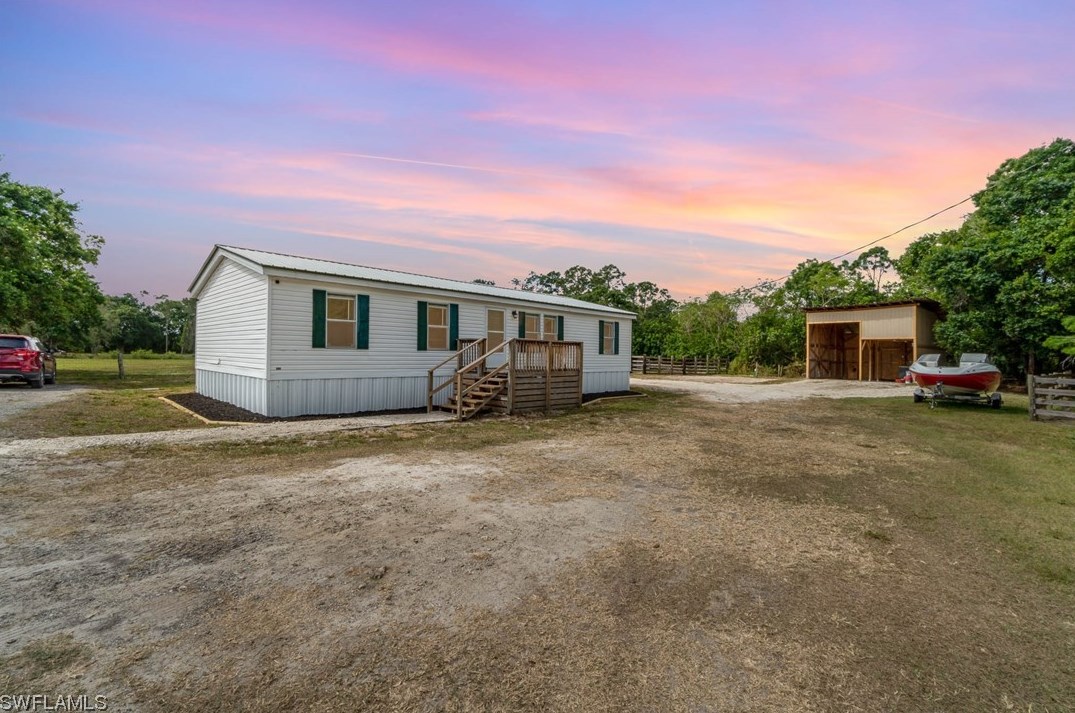 2375 Case Rd, Labelle, FL 33935-9453