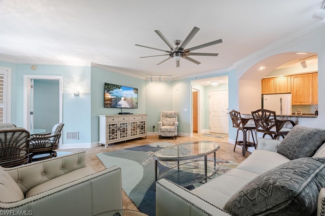 2825 Palm Beach Blvd #608, Fort Myers, FL 33916