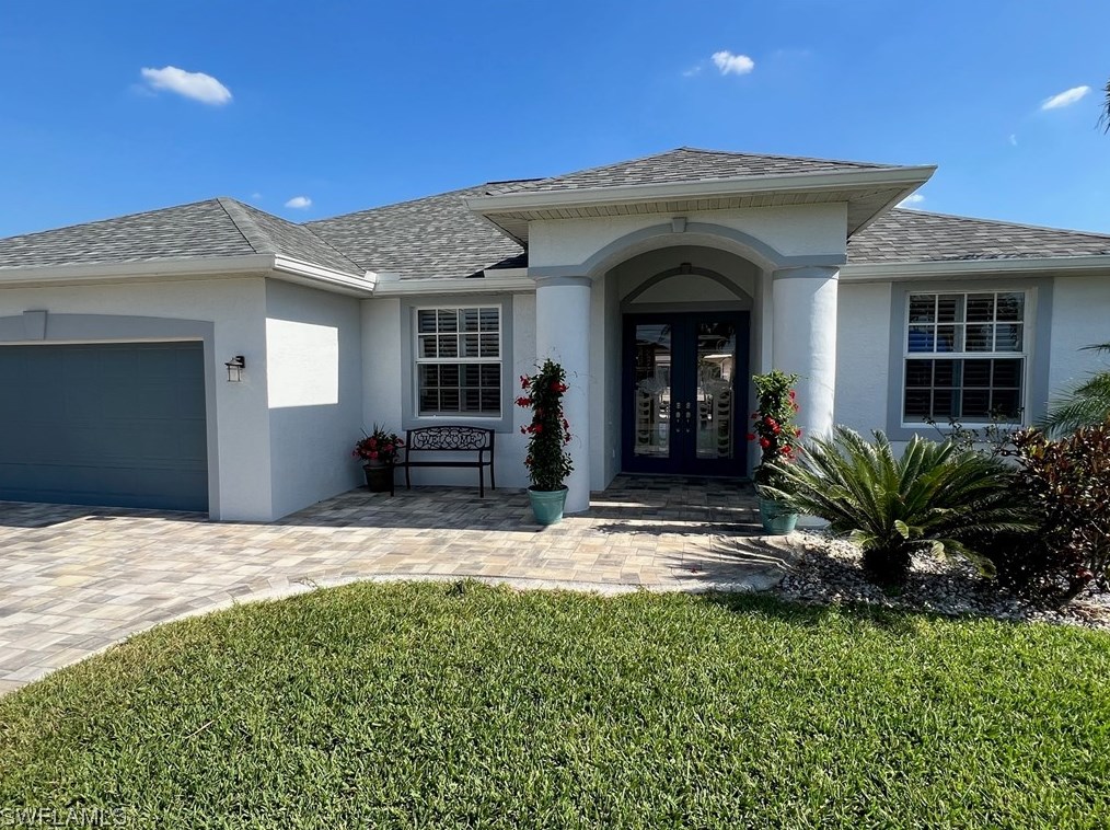 3238 3rd Ln, Cape Coral, FL 33991-1011