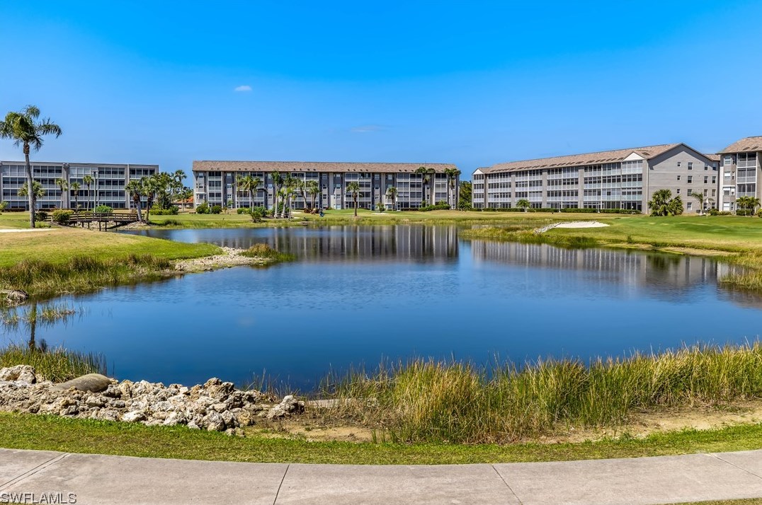 14891 Hole In 1 Cir, Fort Myers, FL 33919-2138